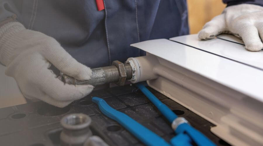 Gas Line Leak Repair in Ingram, TX